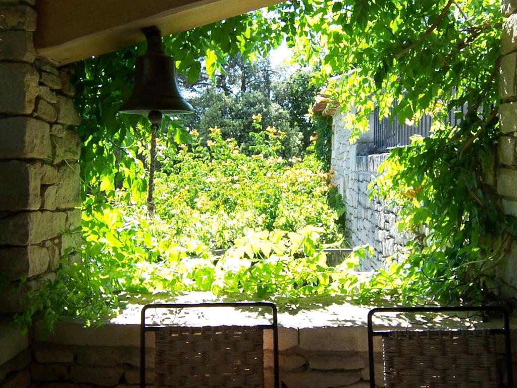 Lou Granos Bed & Breakfast Gordes Ngoại thất bức ảnh
